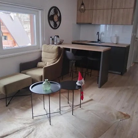 Διαμέρισμα Snjezna Carolija Lux *